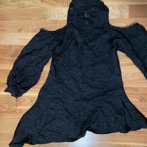 Torannce Cut our dress